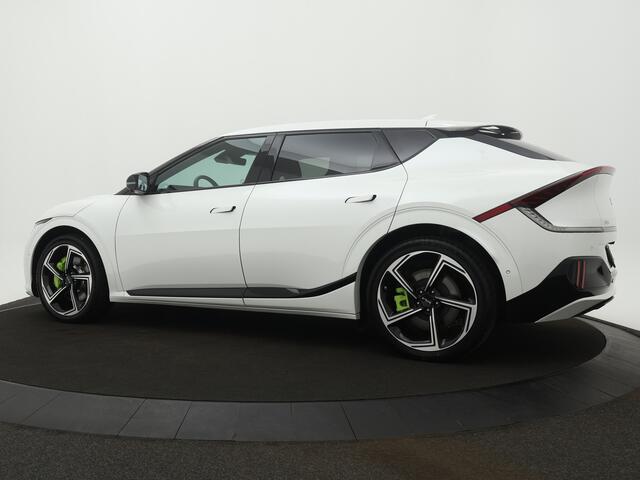 KIA EV6 GT AWD 77.4 kWh - 585PK - Kuipstoelen - Panoramadak - Meridian Audio - Apple CarPlay/Android Auto - Fabrieksgarantie tot 03-01-2030