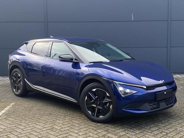 KIA EV6 Light Edition 63 kWh VOORRAAD ACTIE!!! | Camera | Keyless Entry | Stoelverwarming | Apple Carplay | Android Auto |