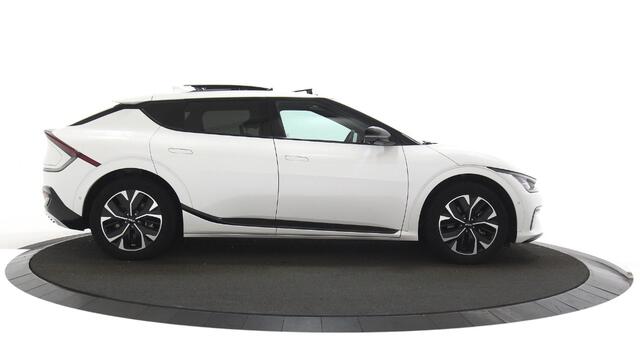 KIA EV6 GT-Line 77.4 kWh Stoel koeling en verwarming / Navigatie / Panoramadak