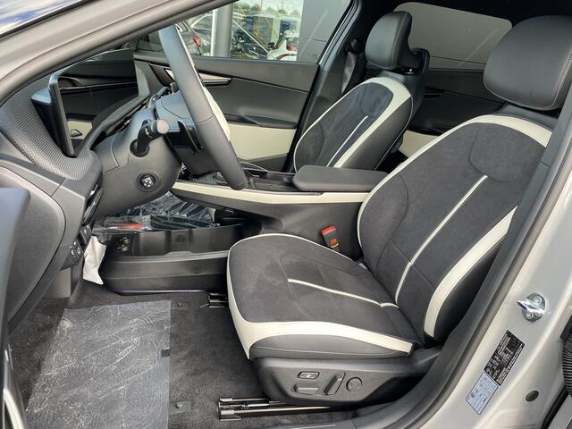 KIA EV6 GT-Line pano 84.0kWh Elektromotor 168kW Afneembare trekhaak | 360 Camera | Head-up display | Schuif/kantel dak