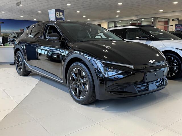 KIA EV6 Light Edition 63 kWh VOORRAAD AUTO DIRECT RIJDEN!! 17% Bijtelling!!