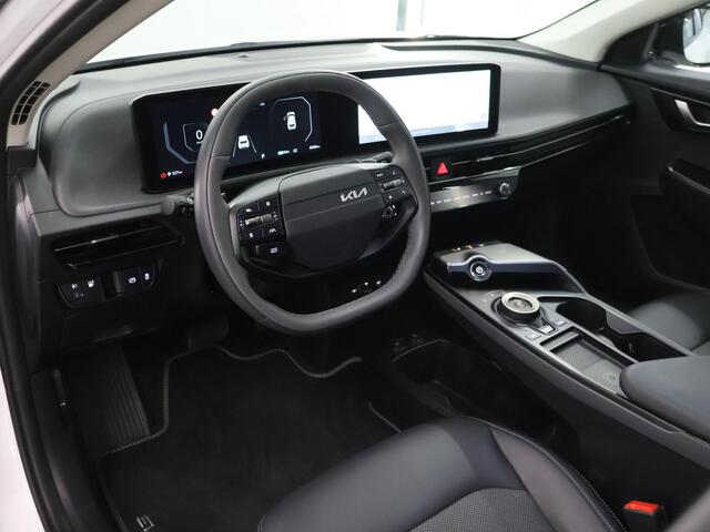 KIA EV6 Light Edition 63 kWh | Parkeercamera | Keyless Entry | Stoelverwarming | Apple Carplay | Android Auto |