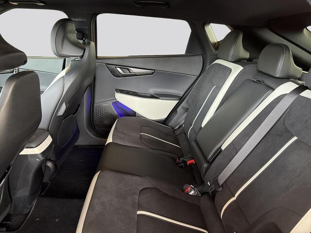 KIA EV6 GT-Line 84 kWh | Panoramaschuifdak | 360 Camera | Head-up display | 20"GT-Line Velgen | LED-Matrix | Stoelventilatie | Warmtepomp |