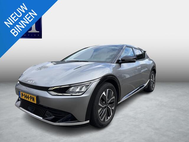 KIA EV6 Plus 77.4 kWh SOH 100% | 1E EIGENAAR | ORIGINEEL NL AUTO | ELEKTRISCHE STOELEN MET GEHEUGEN | MERIDIAN AUDIO | CAMERA | ACC CRUISE | STOELVERWARMING VOOR + ACHTER | STUURWIELVERWARMING | LEDER | KIA GARANTIE T/M 05-2027