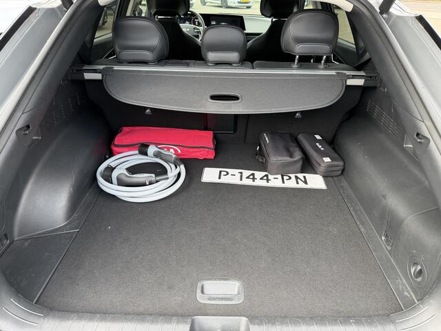 KIA EV6 Plus 77.4 kWh SOH 100% | 1E EIGENAAR | ORIGINEEL NL AUTO | ELEKTRISCHE STOELEN MET GEHEUGEN | MERIDIAN AUDIO | CAMERA | ACC CRUISE | STOELVERWARMING VOOR + ACHTER | STUURWIELVERWARMING | LEDER | KIA GARANTIE T/M 05-2027