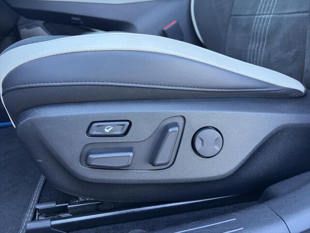 KIA EV6 GT-Line AWD 77.4 kWh Pano | HUD | MeridianSound | 360-Camera | Alcantara/Leder | Memory Seats | Stoelverkoeling | Apple Carplay & Android Auto |