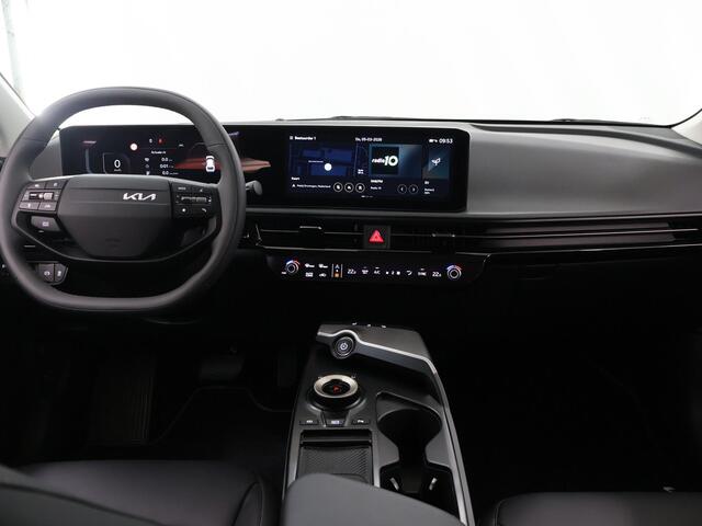 KIA EV6 Light Edition 63 kWh | Stoelverwarming | Adaptieve cruise control | Parkeersensoren | Stuurwiel verwarmd |