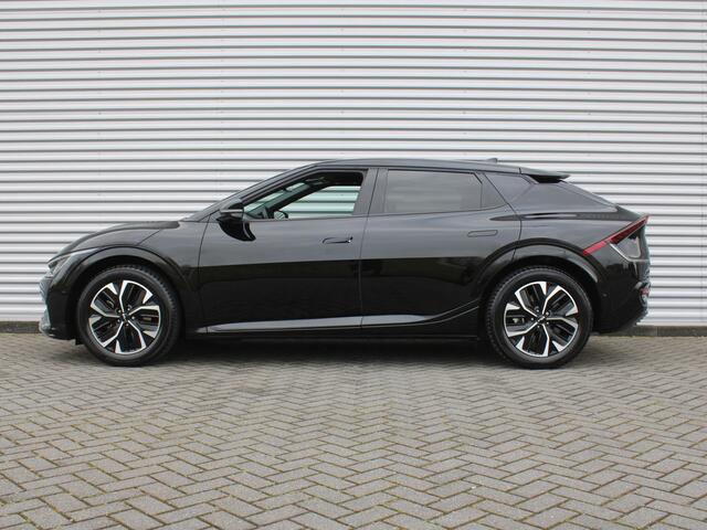 KIA EV6 GT-Line 77.4 kWh | BTW auto | Stuur-/stoelverwarming + ventilatie | Schuifdak | 360 Camera | HUD | Elek. stoelverstelling | 19" LM | LED | Warmtepomp |