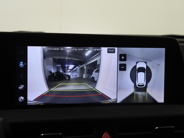 KIA EV6 GT-Line 77.4 kWh | achterbank verwarmd | Apple Carplay/Android Auto | bots herkenning en activatie | cruise control adaptief | electronic climate control | elektrisch glazen schuif-/kanteldak | file assistent | lederen/suede bekleding | lichtmetalen velge