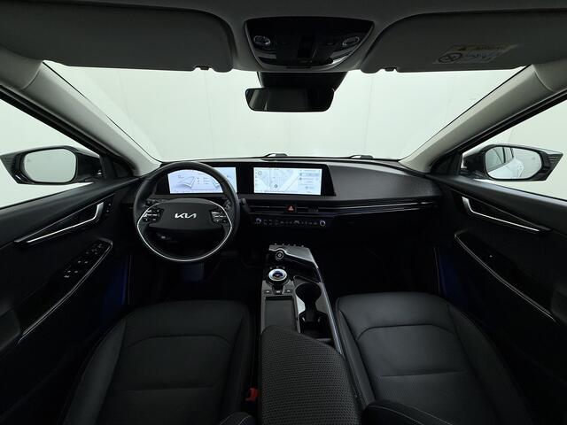 KIA EV6 Plus Advanced 77.4 kWh Leer Schuif-kanteldak Camera Adap.Cruise Warmtepomp V2L Elektr.-Stoel-Massage+Ventilatie+Verwarmd+Memory Apple Carplay Android Auto Navi Ecc Stuur+Stoelverwarming Matrix-LED Meridian-Audio PDC-a+v SOH 100% DAB Elek.Achterklep Lmv 20