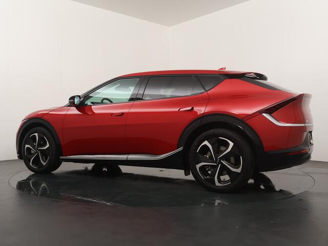 KIA EV6 Edition Advanced 77.4 kWh - SOH 98,7% Apple Carplay/Android Auto - Cruise Control - Dodehoekdetectie - Navigatie - Stuur/Stoel Verwarming - Fabrieksgarantie tot 07-2031