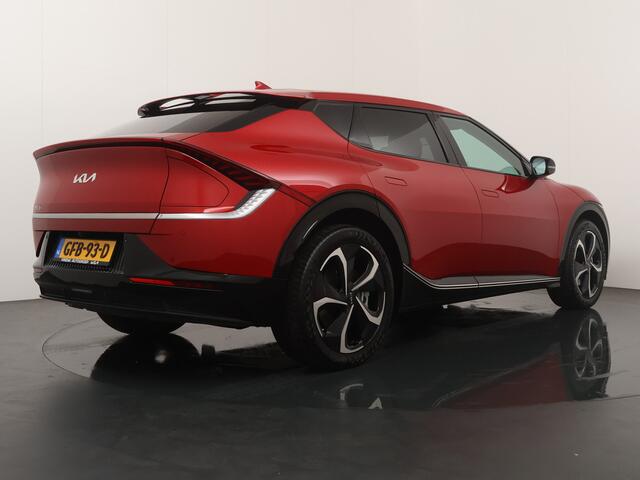 KIA EV6 Edition Advanced 77.4 kWh - SOH 98,7% Apple Carplay/Android Auto - Cruise Control - Dodehoekdetectie - Navigatie - Stuur/Stoel Verwarming - Fabrieksgarantie tot 07-2031