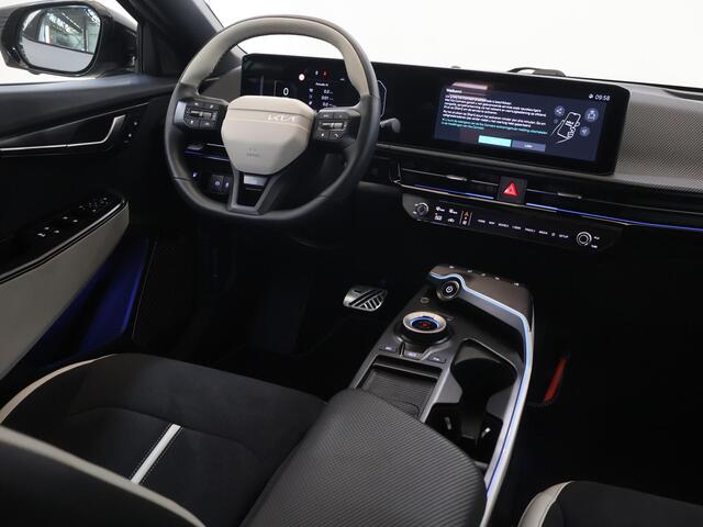 KIA EV6 GT-Line pano 84.0 kWh | Afneembare trekhaak | Facelift | Panoramadak | Led Matrix Koplampen | Meridian Surround | Head-Up | 360° Camera |