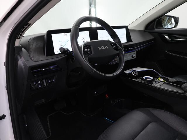 KIA EV6 Plus 77.4 kWh | Lederen Interieur | Apple CarPlay/Android Auto | Stoel/Stuur verwarming | Camera | Stoelkoeling | Interieurverlichting | Adaptieve Cruise Control | Ele. kofferdeksel |