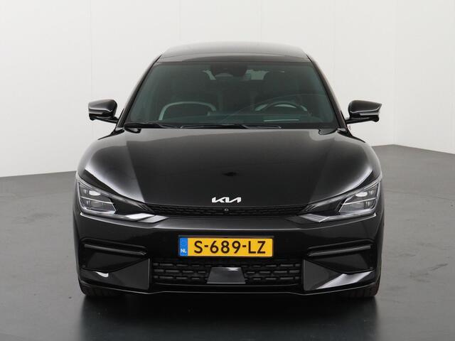 KIA EV6 GT-Line AWD 77.4 kWh Kia EV6 GT-Line AWD 77 kWh | Demo | 12% bijtelling | Panoramadak | Navigatiesysteem | Parkeercamera | Stoelverwarming | Apple carplay
