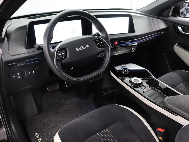 KIA EV6 GT-Line AWD 77.4 kWh Kia EV6 GT-Line AWD 77 kWh | Demo | 12% bijtelling | Panoramadak | Navigatiesysteem | Parkeercamera | Stoelverwarming | Apple carplay