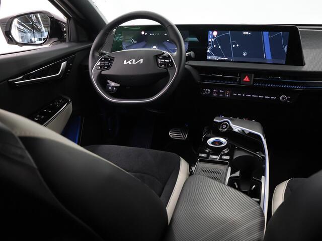 KIA EV6 GT-Line 77.4 kWh Kia EV6 GT-Line 77 kWh | Demo | 12% bijtelling | Adaptieve Cruise Control | Stoelverwarming | Navigatie | Parkeercamera