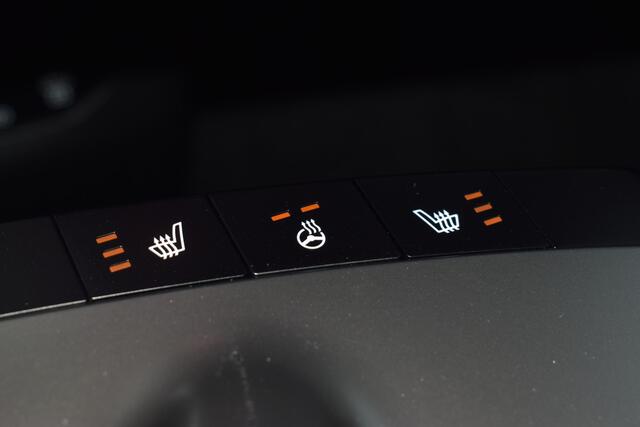 KIA EV6 Light Edition 63 kWh Facelift | Stoel+ Stuurverwarming | Adaptive Cruise Control | Navigatie | Tot 10 jaar Fabrieksgarantie geldig t/m 12-05-2035