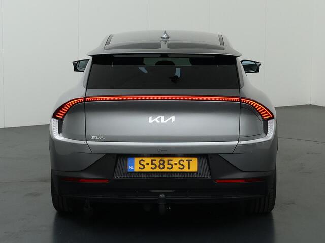 KIA EV6 Air 58 kWh | Trekhaak | Stoel/Stuurwielverwarming | Navigatie | Parkeercamera | Climate Control | Cruise Control Adaptief |