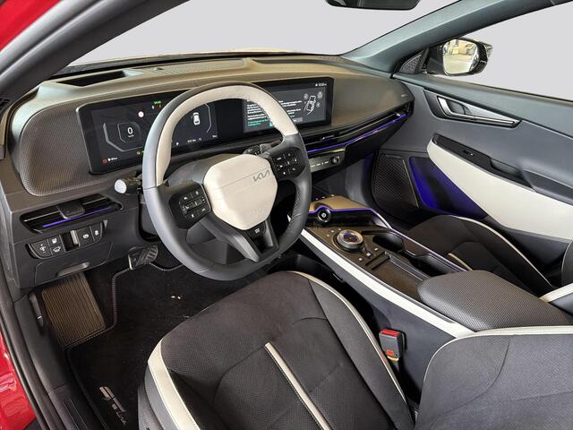 KIA EV6 GT-Line 84 kWh | Panoramaschuifdak | 360 Camera | Head-up display | 20"GT-Line Velgen | LED-Matrix | Stoelventilatie | Warmtepomp |
