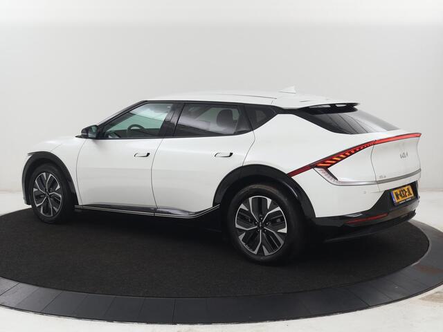 KIA EV6 Plus 77.4 kWh | SOH 96,8% | Leder | Memory | Stuur/stoel verwarming | Stoel ventilatie | Meridian sound | Adaptive cruise | Carplay | Sfeerverlichting | Camera | Park assist