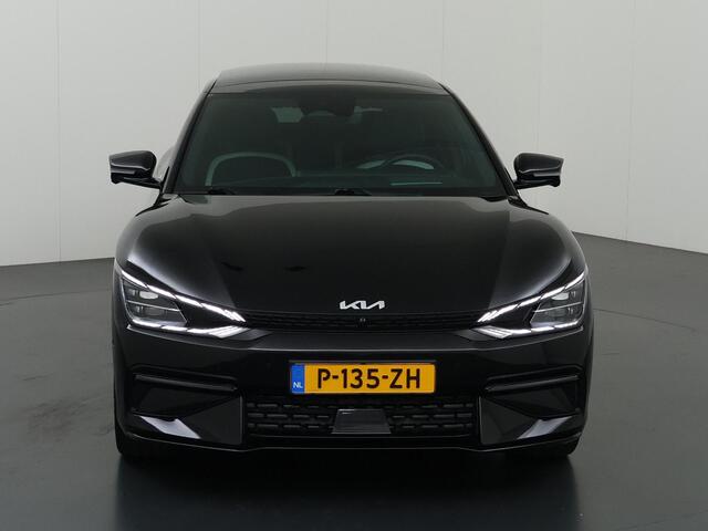 KIA EV6 GT-Line 77.4 kWh | Trekhaak | Panoramadak | Navigatie | Head Up | Parkeercamera | Stoelverwarming/verkoeling | Keyless Go |