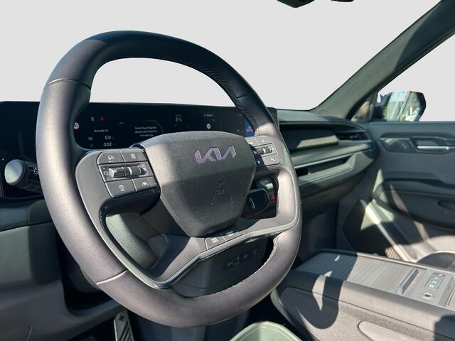 KIA EV9 GT-Line AWD 99.8 kWh Uniek! | 360 Graden Camera | Automatische Parkeerassistent | Dodehoekcamera | Massagestoel | Stoelventilatie | Pano |