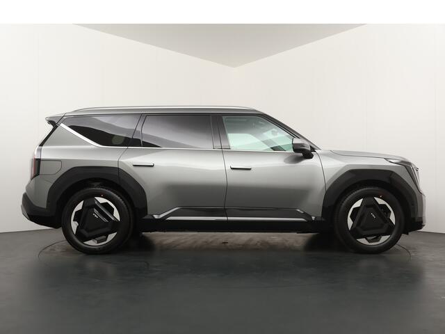 KIA EV9 Plus Advanced AWD 99.8 kWh - Direct leverbaar - Schuif-/kanteldak - Stoelverwarming-/ventilatie - Navigatie - Fabrieksgarantie tot 06-2032