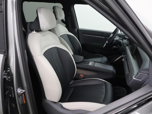 KIA EV9 Launch Edition GT-Line AWD 99.8 kWh | Trekhaak | 7 Persoons | 360 Camera | Stoel Massage | Stoelverwarming Stoelverkoeling Voor + Achter | Dubbel Panoramadak | Meridian audio |