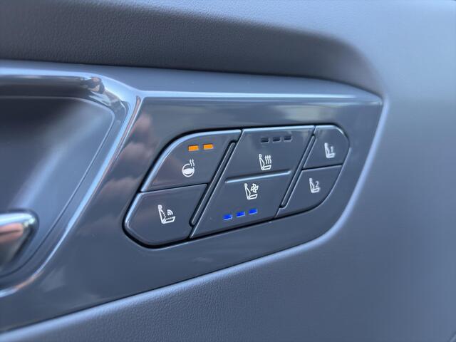 KIA EV9 Plus 99.8 kWh Navigatie | 360-camera | Apple Carplay / Android Auto | Heads-up | Meridian Soundsystem | Stoelverkoeling & Verwarming |