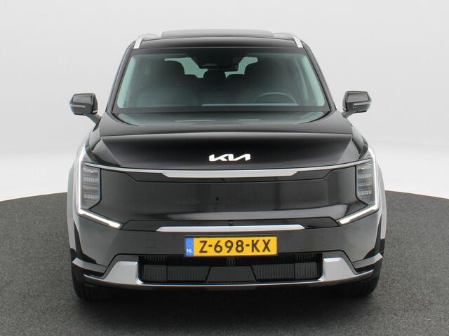 KIA EV9 Plus 99.8 kWh 276 Pk 7-Persoons | Trekhaak | 360° Camera | Panoramadak | Stoelverwarming & Ventilatie | Meridian Audio | 19 Inch | 62.869 Km !!