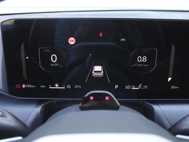 KIA K K4 1.0 T-GDi MHEV GT-Line Launch Edition (pano) | Stuur-/stoelverwarming | Camera | LED | 17" LM | Elek. stoel | Draadloze telefoonlader |