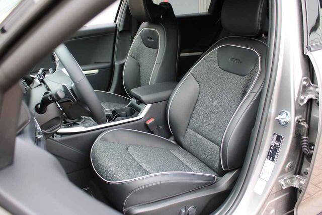 KIA K K4 Sportswagon 1.0 T-GDi MHEV GT-Line Launch Edition (pano)