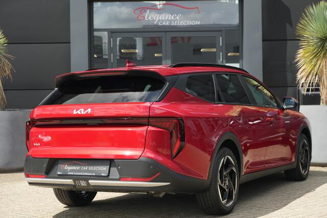 KIA K K4 Sportswagon 1.6 T-GDi MHEV GT-Line Launch Edition | 150PK | Navi | Stoelverwarming | Camera | ACC | Kia K4 Sportswagon GT-Line 150 PK Mild Hybrid met 1.6 viercilinder, navigatie, stoelverwarming, achteruitrijcamera, adaptieve cruise control, keyless entry, Apple CarPlay/Android Auto, draadl