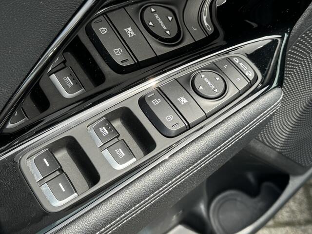 KIA Niro 1.6 GDi HYBRID DynamicLine NAVI + CAMERA