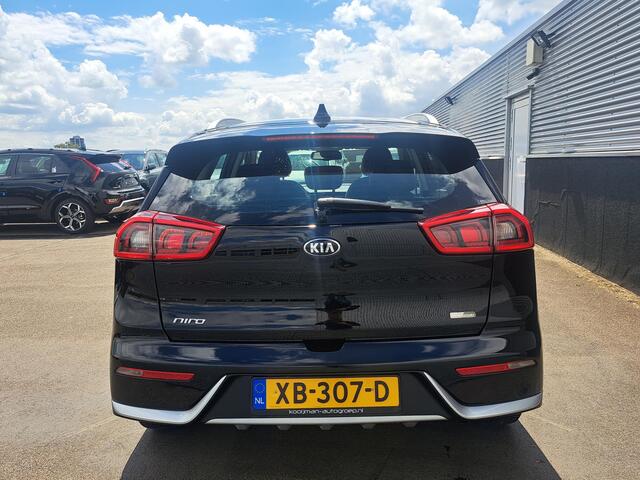 KIA Niro 1.6 GDi Hybrid DynamicLine Navigatie, Achteruitrijcamera, Nieuw geleverd, Dealer onderhouden, Cruise control, Climate control