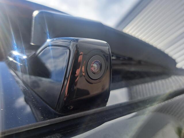 KIA Niro 1.6 GDi Hybrid DynamicLine Navigatie, Achteruitrijcamera, Nieuw geleverd, Dealer onderhouden, Cruise control, Climate control