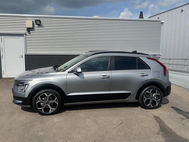 KIA Niro 1.6 GDi Hybrid ExecutiveLine Full Option! Nieuw geleverd, 1e eigenaar, Schuif/ kanteldak, Lederen bekleding, Stoelkoeling/ Stoelverwarming, Stuurwielverwarming, 18" LMV