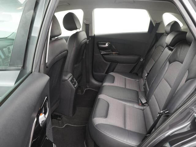 KIA Niro 1.6 GDi Hybrid First Edition | Hoge instap | Trekhaak | Metallic |