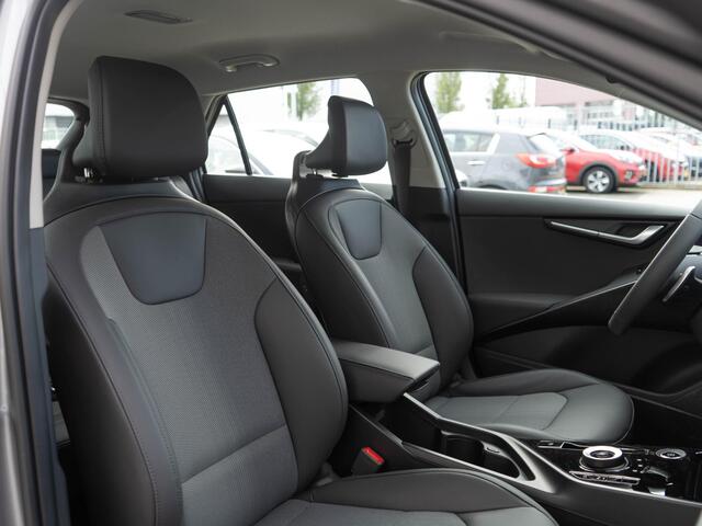 KIA Niro 1.6 GDi Hybrid DynamicLine | Op Voorraad | Direct leverbaar! | Navigatie | Carplay | Adapt. Cruise | Climate | Keyless | Camera | Bestelbaar | Snel leverbaar