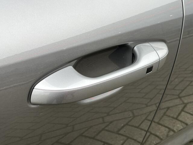 KIA Niro 1.6 GDi PHEV ExecutiveLine ECC Cr.Control-Adapt. Leder+Verw.+Koeling SK-dak HarmanKardon 7jr.Garantie