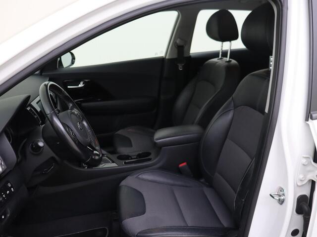 KIA Niro 1.6 - 105PK GDi Hybrid DynamicLine | Navigatie | Airco | Cruise Control | Camera | Parkeersensoren | Licht & Regen Sensor |