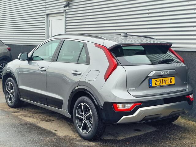 KIA Niro 1.6 GDi Hybrid DynamicLine Navigatie, Nieuw geleverd en dealeronderhouden, Parkeersensoren voor achter, Adaptieve cruise control, Lane assist, Climate control, BTW-auto