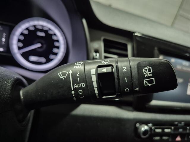 KIA Niro 1.6 GDi Hybrid DynamicLine