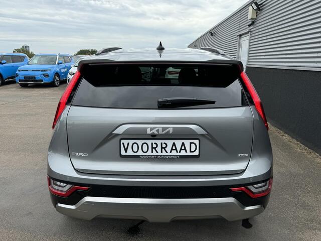 KIA Niro 1.6 GDi Hybrid DynamicPlusLine ¤2700 Voordeel! ACTIEPRIJS! Nieuw uit voorraad leverbaar. Meerdere kleuren snel leverbaar