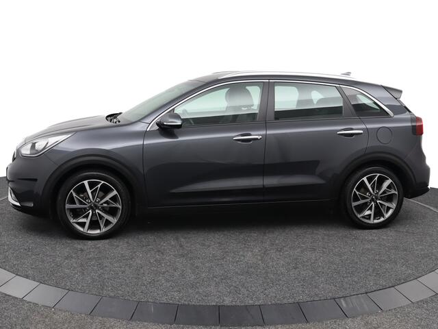 KIA Niro 1.6 GDi Hybrid Dynamicline - Trekhaak - Navigatie - 18 inch velgen - Achteruitrijcamera - 12 maanden Bovag garantie