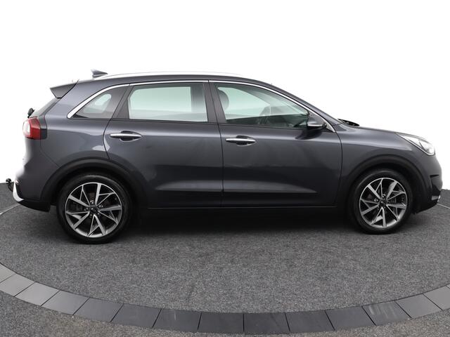KIA Niro 1.6 GDi Hybrid Dynamicline - Trekhaak - Navigatie - 18 inch velgen - Achteruitrijcamera - 12 maanden Bovag garantie