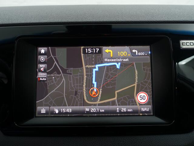 KIA Niro 1.6 GDi Hybrid DynamicLine Aut- Xenon Led, Camera, Carplay, Trekhaak, Lane Assist, Leder Interieur