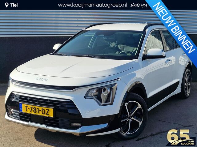 KIA Niro 1.6 GDi Hybrid DynamicLine Navigatie, Trekhaak, Parkeersensoren voor + achter, Adaptieve cruise control, Achteruitrijcamera, Climate control, BTW-auto, Smart Key