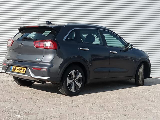 KIA Niro 1.6 GDi Hybrid First Edition | Nieuw Binnen | Zo Mee | Lees Tekst | Read Tekst |